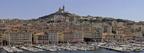 Un bilan positif et un avenir encore promettant pour le secteur croisière à Marseille.JPG